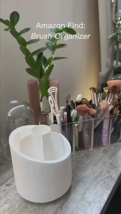 Rotating Brush Holder- 360 Makeup Organier